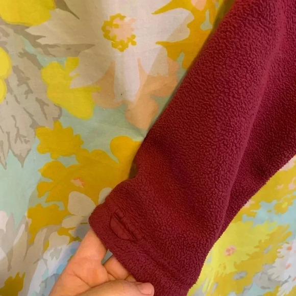 Womens marmot zip up fleece sweater and jacket set - Picture 6 of 16